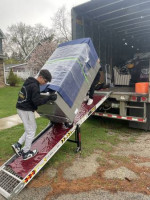 PROFESSIONAL MOVING AND PACKING