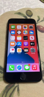 iPhone SE 2020 64GB Unlocked for Sale