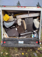 Eastside moving service fully licensed and insured. 20 years Exp 💪