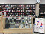 cellphone repair near to you? Go mobile repair iPhone and Samsung