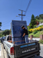 PICKUP TRUCK WITH LIFT GATE!  (⭐⭐⭐⭐⭐)   Professional Moving Services