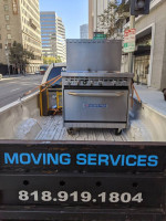 PICKUP TRUCK WITH LIFT GATE!  (⭐⭐⭐⭐⭐)   Professional Moving Services