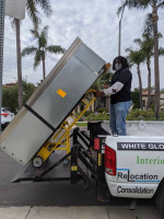 PICKUP TRUCK WITH LIFT GATE!  (⭐⭐⭐⭐⭐)   Professional Moving Services