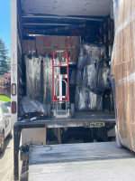 Whites Custom Worx- MOVING🚚 HAULIING🛻 LABOR 👷 HANDYMAN 🔨