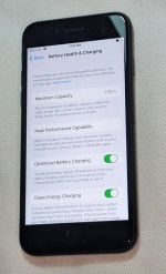Very NICE APPLE iPhone SE 2 64GB FOR STRAIGHT TALK NETWORK