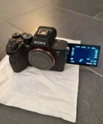 sony a 7IV