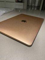 2018 MacBook Air 13.3” Retina i5 8gb 128 Flash Storage A1932 Rose Gold
