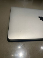 2020 Apple Macbook Pro A2338 M1 Chip 256gb SSD  8gb Memory DDR4