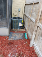 A/C UNITS AND HEAT PUMPS INSTALLED GOOD PRICES!