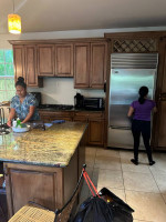 🌞SUNSHINE CLEANING 🌞 Home Cleaning. Locally Owned & Insured