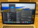 MacBook Pro Space Gray 2022  M2 8-Core / 10-Core GPU 24GB 1TB