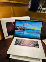 15 inch i9 32gb memory 512gb SSD 4gb graphic Apple MacBook Pro 2019