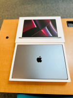 M1 Max 32gb 1tb 16 inch MacBook Pro with Applecare+