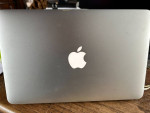 APPLE MACBOOK AIR