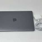 2020 Apple Macbook Air 13.3" M1 Chip 8GB RAM Space Gray