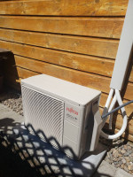 πππHEAT PUMP AC DUCLTESS MINI SPLIT $2000πππ