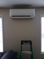 πππHEAT PUMP AC DUCLTESS MINI SPLIT $2000πππ