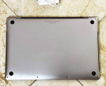 2018 MacBook Pro 15" Touchbar, New Battery, 16/512