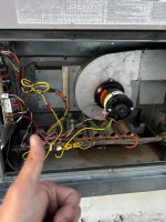 Heater or AC problems, contact us today! We are HVAC experts.