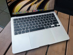MacBook Air 13. M2 /500 ssd