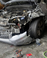 Custom auto body paint Dent repair