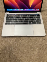 MacBook Pro 13” Touchbar