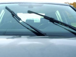 🚗 AUTO GLASS… Installation… Repair or Replacement… Fully Insured 🚗