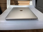 Macbook Pro 15 inch 2018 Touch Bar core i7 16GB RAM 256GB SSD