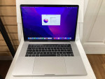 Macbook Pro 15 inch 2016 Touch Bar core i7 16GB RAM 512GB SSD