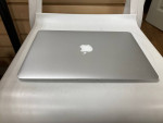 Macbook Air 13 inch Mid 2013 core i7 8GB RAM 256GB SSD