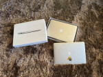 13" Apple MacBook Air Laptop Computer **Working Condition**