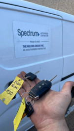 Automotive Mobile Locksmith - Car Key Replacement - Llaves Para Carro