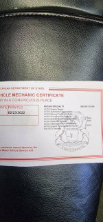 MASTER MECHANIC WITH A GARAGE AND HOIST