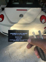 KEY REPLACEMENT/CAR AUTO LOCKSMITH (ECM/PCM programming all cars