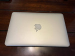 2015 Apple MacBook Air 11"