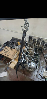 A GOOD AUTO AND MOTORCYCLE MECHANIC
