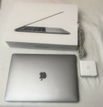 MacBook Pro 13" Retina TouchBar i7 16GB 1TB Space Gray