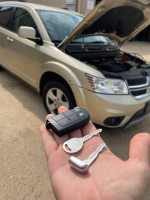 🔑 🚘 Lost Key Replacement Cut & Program Locksmith Service
