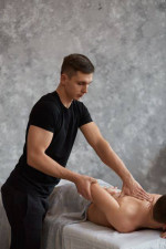 Experienced male massage therapist