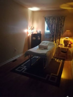 Relaxing massage at Soneta Spa
