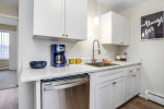 2BD 2BA, Walk-in Closets, New Cabinetry In Renovated Units