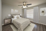 Granite Countertops., 1B/1B, Situated in Sarasota!