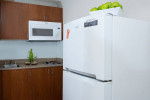 ALL UTILITIES INCLUDING CABLE AND WIFI NO LEASE REQUIRED