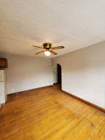 Charming 2BED/1BATH Riverwest Apartment