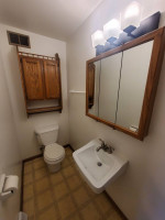 Charming 2BED/1BATH West Allis Townhose Apartment