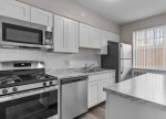 1bd 1ba, in St. Louis MO, Microwave