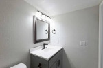 In Melbourne, 1/BD, Granite Countertops