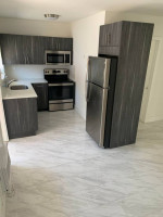 FOR RENT STUDIO WALKING DISTANCE TO THE BEACH