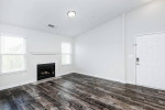 Microwave, Shimmering Swimming Pool, 1/bd