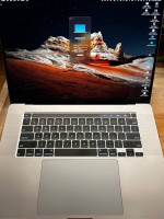 Apple MacBook Pro 16" intel i9 8-core
